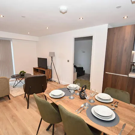 Appartement Your Away From In Ls9 *